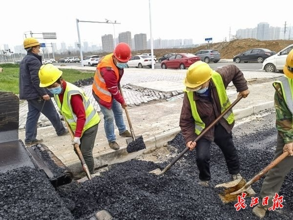 東西湖最大規(guī)模地下管廊群建成，涉及臨空港新城內(nèi)5條主要道路